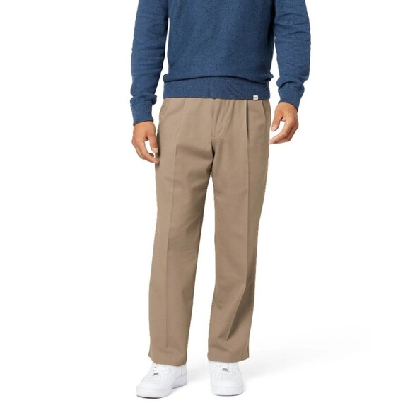 Dockers Men's Sz 36x29 D3 Classic Fit Pleated Khaki with Stretch - Picture 1 of 9